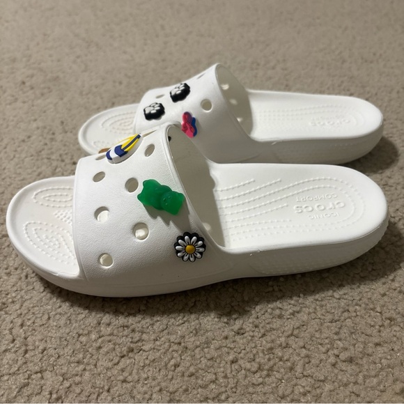 CROCS Shoes - Crocs Unisex Women’s 6 Men’s 4 Classic Slide Sandals White Snow 206121-100